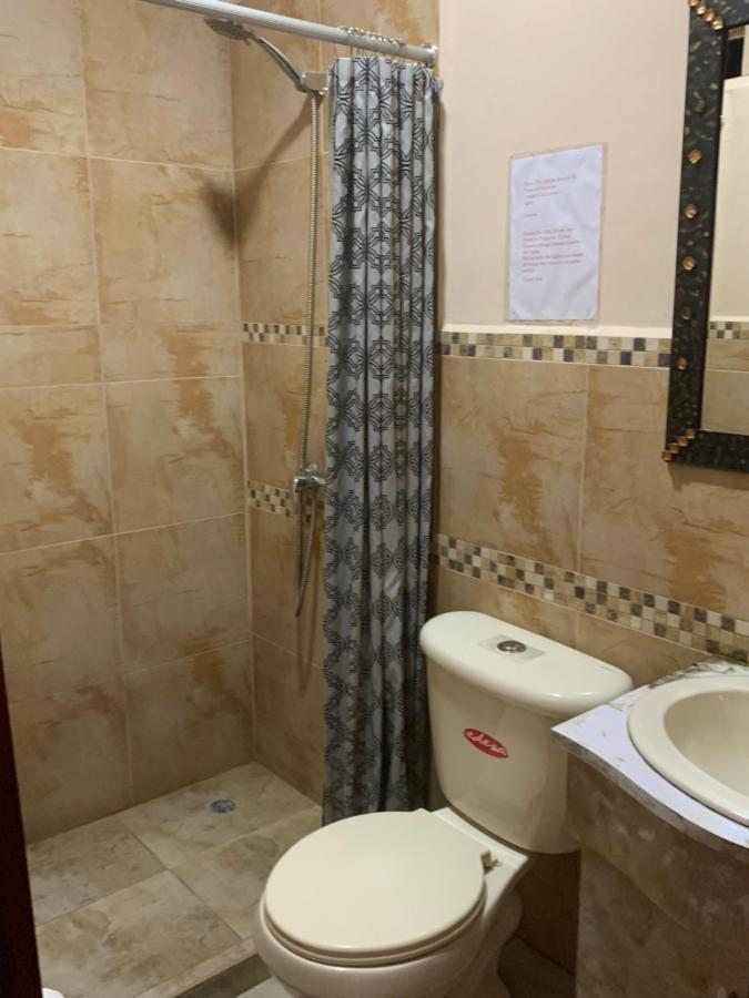 Hostel Santa Canela 쿠엔카 외부 사진