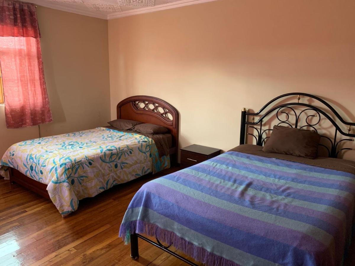 Hostel Santa Canela 쿠엔카 외부 사진